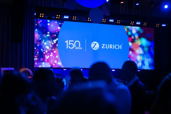 150 Jahre Zurich Schweiz 02