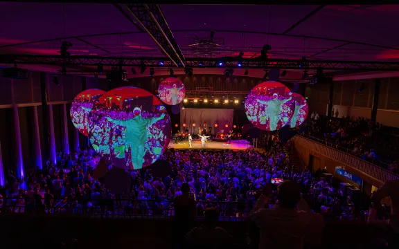 150 Jahre Zürich 01